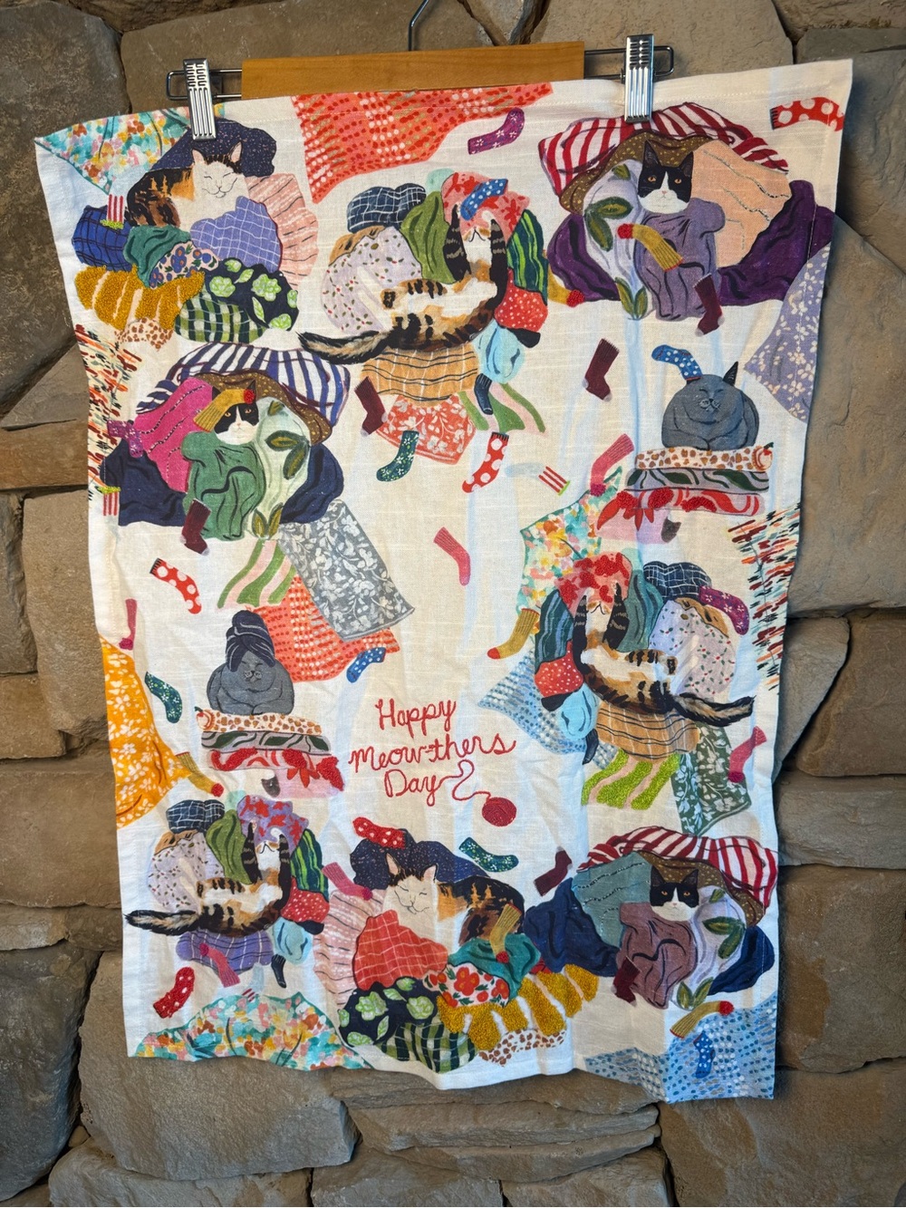 New🌟Anthropologie-Happy Meow-thers Day Cat Tea Towel - Colorful Patchwork Cats